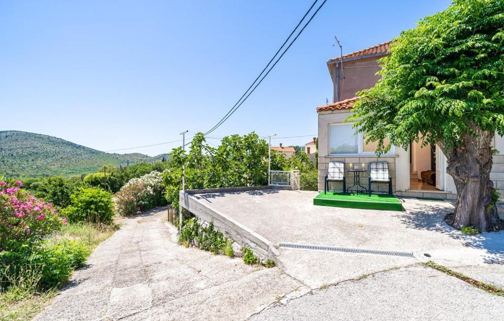 Apartment Harmony - With Free Parking Doli Exterior foto